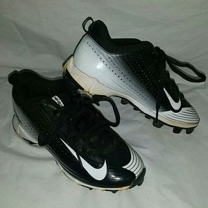 Nike Vapor Cleats size 1.5Y EUC
